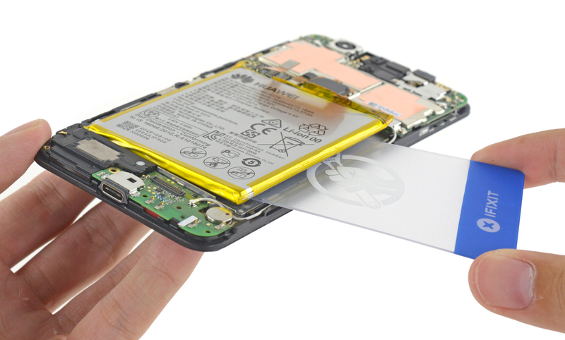 Illustration for article titled El Nexus 6P se deja ver por dentro, y es casi imposible de reparar